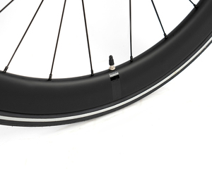 Bicicleta de Carreras de Carbono R10pro-disc Superligera de 22 Velocidades con Ruedas de Disco 50h, R10pro-disc (Deportiva), Rs-22s, Ruedas de Carbono 50h y Freno - Product Image 6