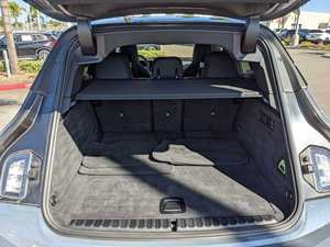 <span class=keywords><strong>BMW</strong></span> <span class=keywords><strong>IX</strong></span> XDrive50 SUV 2024 Usato in Ottime Condizioni - Product Image 3