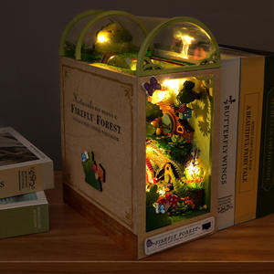 Serre-livres en bois miniature fait à la main bricolage 3D magique livre Nooks Kit maison de poupée légère avec assemblage pour adultes - Product Image 1