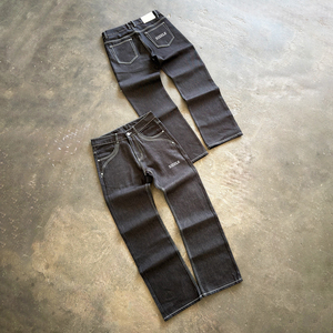 Fabricantes de Ropa, Jeans Ajustados Personalizados para Hombre, Jeans Negros de Mezclilla Cruda, Cintura Alta, Pierna Recta, Jeans Resistentes de Estilo Urbano - Product Image 1