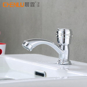Robinet de lavabo monocommande chromé à poser sur comptoir, à trou unique, avec cartouche en plastique - Product Image 4