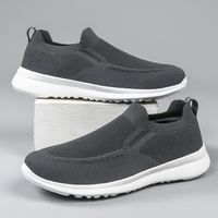 Ademend gebreide sneakers van custom ontwerp, casual herenschoenen voor alle seizoenen, geschikt voor langzaam lopen.