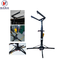 Torre de elevación de truss tipo manivela para altavoces line array y estructuras de iluminación, similar a Icon Line Array Speaker Crank Stand Lighting Truss Lift