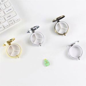 100 pièces prêtes à être expédiées, boîte à pilules ronde en métal à 3 compartiments, 3*2CM, argent/or/or rose - Product Image 5