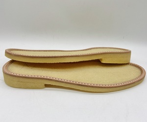 Stivali da uomo e da <span class=keywords><strong>donna</strong></span> con suola in gomma naturale in Crepe per una realizzazione confortevole - Product Image 1