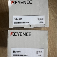 Lecteur de codes-barres à capteur d'image autofocus KEYENCE SR-1000 avec fixation filetée