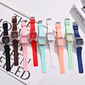 Reloj de Mujer 2025, Moderno y Sencillo, Correa de Estudiante, Color Macaron, Personalizado - Product Image 2