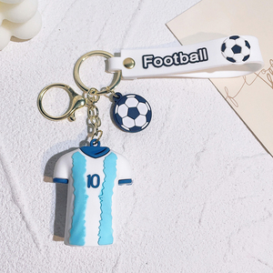 Porte-clés personnalisé 3D PVC pour joueur de football <span class=keywords><strong>Messi</strong></span> Ronaldo Mbapppe Soccer Shirt Pendentif Porte-clés Porte-clés avec Sangle - Product Image 5