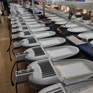 Lámpara Solar de <span class=keywords><strong>Calle</strong></span> de 200W a Prueba de Polvo y Agua IP65 para la Región del Sáhara, Lámpara de Seguridad con Control Remoto - Product Image 6