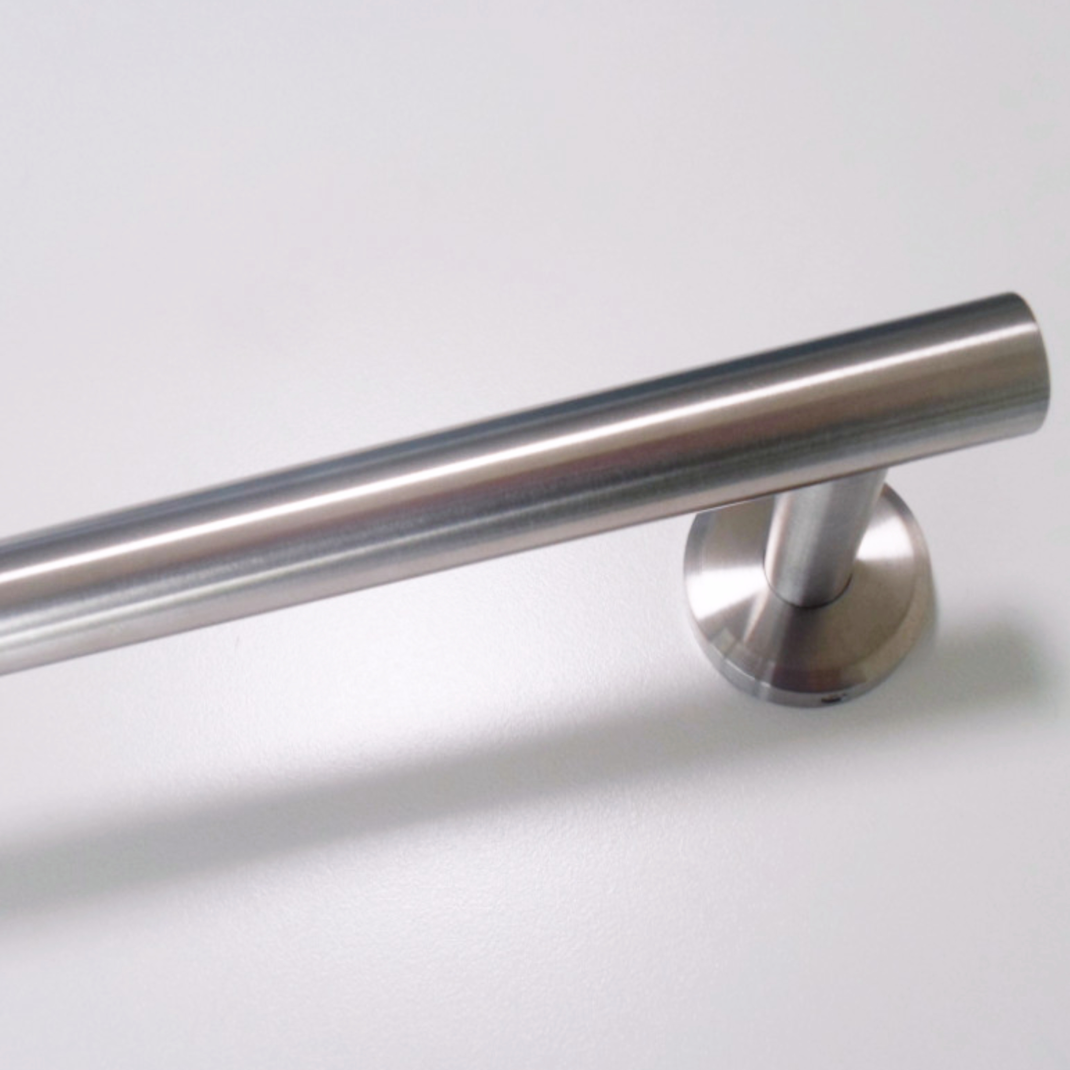 Bath Single Chrome Towel Rail Modern Bathroom Accessory ODM OEM