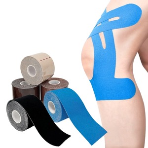Envoltura <span class=keywords><strong>de</strong></span> cinta atlética autoadhesiva, cinta deportiva <span class=keywords><strong>de</strong></span> rayón Premium atlética 5cm X 5m, cinta <span class=keywords><strong>de</strong></span> kinesiología negra diseño personalizado - Product Image 4