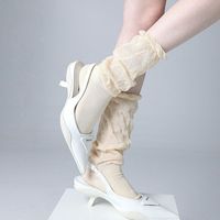 Chaussettes mi-mollet pour femme, fines, couleur macaron, en maille unie ajourée tricotée torsadée, avec bordure en dentelle, absorbantes et à volants, collection printemps