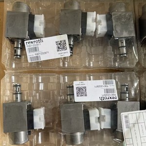 Reductor R901202971 DRE4K-4X/30G24-10N9K4M para Motores Hidráulicos - Product Image 1