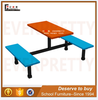 Ensemble de chaises de table à manger de style moderne Offre Spéciale fibre de verre de couleur bleue avec cadre en métal pour l'extérieur pour la salle à manger de restaurant