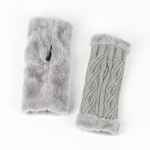 Guantes sin dedos de acrílico con Cable sólido de Invierno para mujer - Product Image 5
