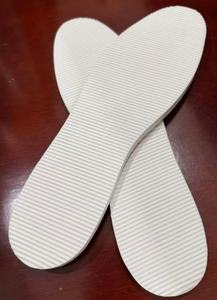 نعال أحذية مخصصة بالجملة، متينة وخفيفة الوزن ومقاومة للتآكل وصديقة للبيئة ومضادة للانزلاق، تصميم عصري للصنادل والشباشب - Product Image 3