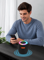 Haut-parleur sans fil 5.0 à prix abordable, vente chaude, directement de l'usine, avec lumière nocturne RVB colorée, subwoofer compact pour l'extérieur