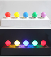Vente en gros d'ampoules LED A19 A60 CMS multicolore économie d'énergie décoration de Noël corps en aluminium avec culot E27 5W éclairage de vacances