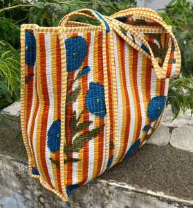 Sac fourre-tout matelassé en coton, élégant, imprimé traditionnel, moderne, utilitaire, pour le shopping, les voyages, sac à bandoulière - Product Image 1