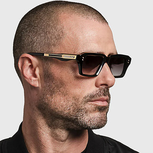 Lunettes de soleil carrées pour hommes ZS-98406, en plastique noir et métal, protection UV400, classe 2, pour usage extérieur - Product Image 1
