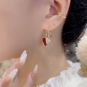 Orecchini a Cuore Rosso per Donna, Gioielli Minimalisti alla Moda - Product Image 2