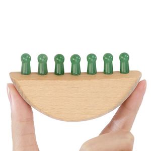 Peigne Gua Sha en pierre naturelle Masseur de cuir chevelu en bois avec Aventurine Green <span class=keywords><strong>Head</strong></span> <span class=keywords><strong>Massage</strong></span> Scraping Jade Comb - Product Image 1