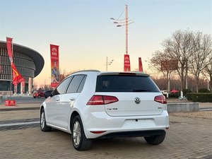 Volkswagen <span class=keywords><strong>Golf</strong></span> 2015, 1.6L, Automático, 5 Puertas, Compacto, con Asientos <span class=keywords><strong>de</strong></span> Tela, Cámara Trasera, Neumáticos R17, Volante a la Izquierda, Autos Usados - Product Image 5