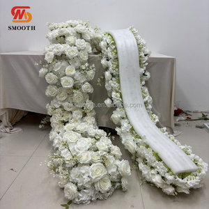 SMOOTH - Camino de Mesa Decorativo para Bodas, con Rosas de Seda Blancas, Camino de Mesa Artificial con Flores, en Oferta - Product Image 1
