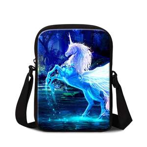 漂亮独角兽男装斜挎包男女通用吊带肩包聚酯斜挎包 - Product Image 1