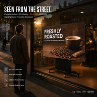 Affichage numérique LED portable et pliable pour intérieur avec roulettes, 4500 nits, P2.5 P3, pour vitrine de magasin, affichage publicitaire pour commerce de détail
