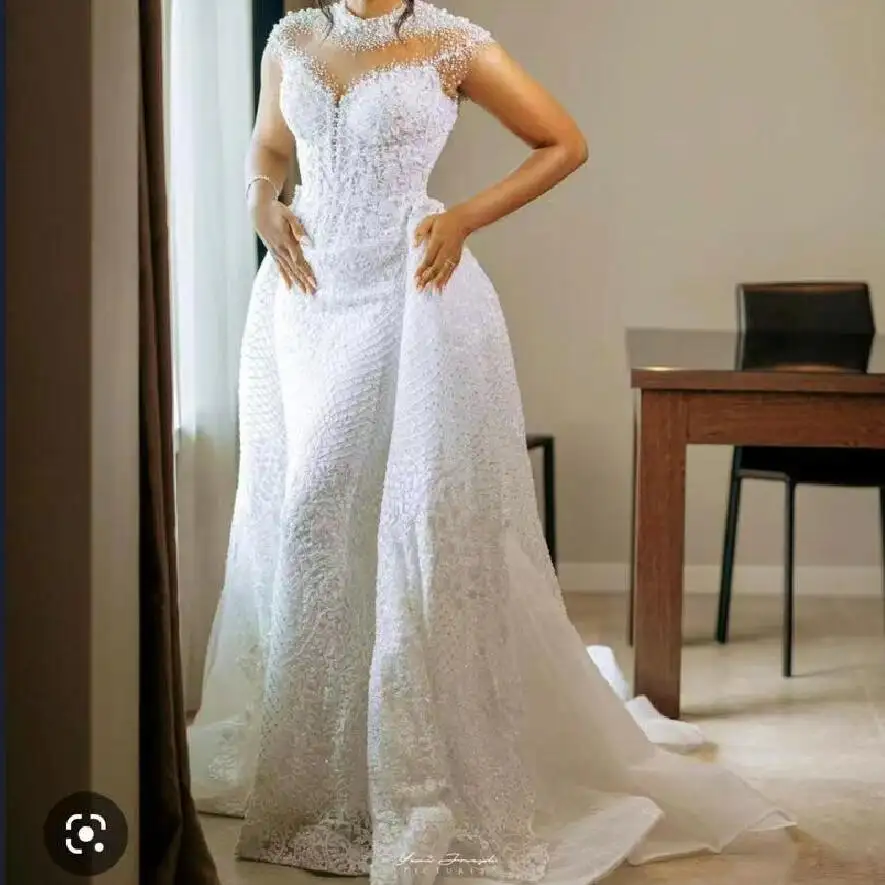 2023 Plus Size Africa Beads Mermaid Wedding Dress with Detachable Train Short Sleeve High Neck Fishtail Bridal Gowns