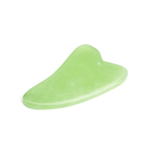 En stock! Naturel vert jade xiuyan corne de buffle guasha gua sha outil avec des sacs-cadeaux - Product Image 4