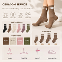 Chaussettes de Pilates personnalisées antidérapantes, chaussettes de yoga antidérapantes avec grip en silicone, logo personnalisé, OEM, faible MOQ, fabrication en usine