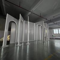Arches de fond de forme rectangulaire moderne Led acrylique arc de fond pour événement incurvé support de toile de fond pour scène de mariage