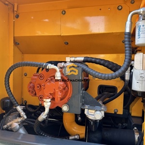 Excavatrice sur chenilles Hyundai R225LC-9S d'occasion de 22,5 tonnes, haute efficacité, idéale pour la construction et l'exploitation minière - Product Image 5