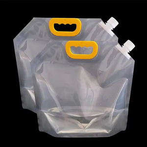 Sacchetto Ecologico Personalizzato in Plastica con Beccuccio e Maniglia, Stampa Rotocalco, Confezione per Ricarica Liquidi con Beccuccio di Aspirazione - Product Image 2