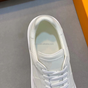 Chaussures de marche décontractées de luxe de haute qualité pour le printemps et l'été, en cuir véritable, respirantes, antidérapantes, à lacets, couleur blanche - Product Image 4