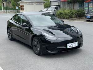 Le modèle <span class=keywords><strong>2022</strong></span> de <span class=keywords><strong>Tesla</strong></span> <span class=keywords><strong>Model</strong></span> <span class=keywords><strong>3</strong></span>, la version à propulsion arrière, est un véhicule électrique pur professionnel à prix d'exportation bas. - Product Image 3