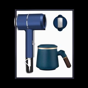 Ensemble cadeau personnalisé moderne en acier inoxydable : gourde isotherme, mug, parapluie rouge, nouveauté exécutive pour la Saint-Valentin et la Fête des Mères - Product Image 6