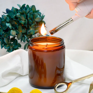 Vente en gros Bocal à bougie vide en verre avec cire de soja 8oz 12oz 16oz Bocaux en verre parfumés ambrés avec couvercles métalliques en aluminium - Product Image 2