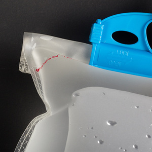 Bolsa de agua para deportes al aire libre de 2,5 L del fabricante Bolsa resistente a la presión gruesa de apertura completa para montañismo y ciclismo - Product Image 2