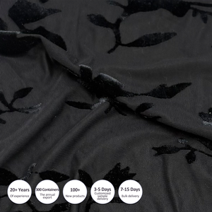 Tessuto grigio Chic e sofisticato con <span class=keywords><strong>motivi</strong></span> floreali neri, ideale per capi alla moda - Product Image 2