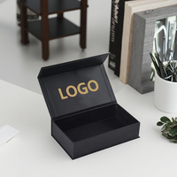 Boîte à bijoux rigide en carton ondulé avec fermeture magnétique noire écologique haut de gamme, papier cartonné mat personnalisé avec logo, impression UV sur éponge