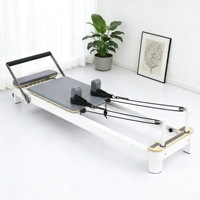 Machine de Pilates Reformer classique en alliage d'aluminium avec cadre robuste, chariot de grande taille et rail silencieux pour boutique