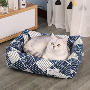 Cama para Mascotas Rectangular de Estilo Clásico, Desmontable y Lavable, con Colchoneta de Verano para Perros y Gatos, en Embalaje de Cartón - Product Image 1