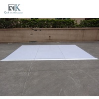 Plancher de danse blanc brillant, plateforme en bois, cadre en aluminium