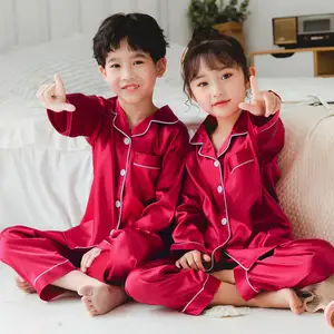 Pijamas para niños primavera y otoño lindo suelto fino hielo seda ropa de casa para niños y niñas