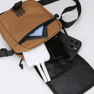 Riñonera Deportiva de Moda, Práctica y Ajustable, Riñonera Táctica para Hombre, Bolsa de Mensajero con Hebilla Magnética - Product Image 5