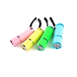 <span class=keywords><strong>Lampe</strong></span> de poche à 9 <span class=keywords><strong>LED</strong></span> 395nm, ambre, détecteur d'urine pour animaux de compagnie, Mini <span class=keywords><strong>lampe</strong></span> à main en aluminium, <span class=keywords><strong>lampe</strong></span> de poche, détection de fluorescence, torche UV - Product Image 4