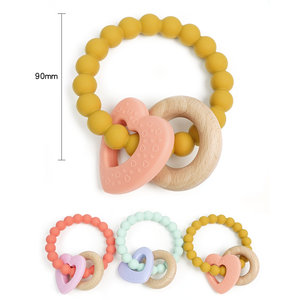 <span class=keywords><strong>Anneau</strong></span> <span class=keywords><strong>de</strong></span> <span class=keywords><strong>dentition</strong></span> en <span class=keywords><strong>bois</strong></span> <span class=keywords><strong>de</strong></span> <span class=keywords><strong>Silicone</strong></span> <span class=keywords><strong>de</strong></span> qualité alimentaire pour bébé, jouet <span class=keywords><strong>de</strong></span> <span class=keywords><strong>dentition</strong></span> en <span class=keywords><strong>bois</strong></span> <span class=keywords><strong>de</strong></span> hêtre naturel doux pour enfants, <span class=keywords><strong>anneau</strong></span> <span class=keywords><strong>de</strong></span> <span class=keywords><strong>dentition</strong></span> à mâcher, apaise les douleurs des gencives - Product Image 3